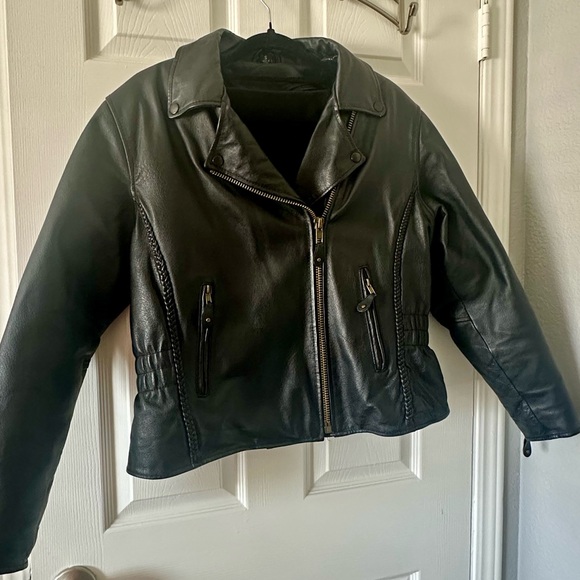Classic Black Leather Biker Jacket - Picture 1 of 3